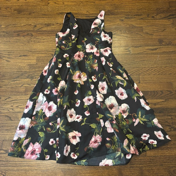 Adrianna Papell Black Vibrant Floral Sleeveless Jewl Neck Midi Tea Party Dress - Picture 7 of 7